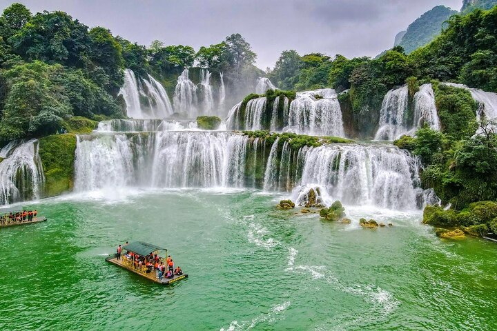Những tuyệt tác thiên nhiên hùng vĩ đang chờ bạn khám phá